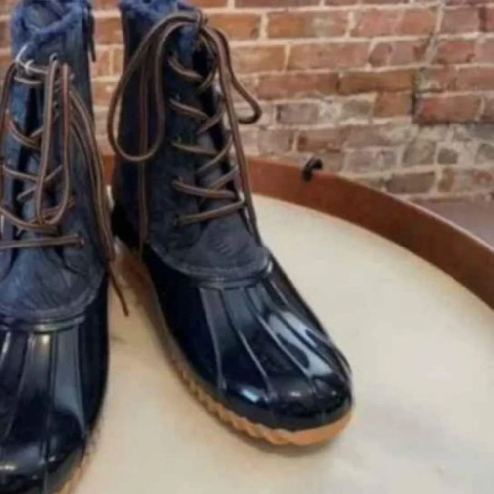 NWT BOOTS New Sporto Denim Blue Faux Tooled Duck Patent Boots 11M Ladies